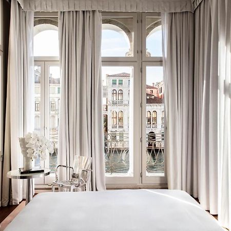 Palazzina Grassi Hotel Venice Luaran gambar